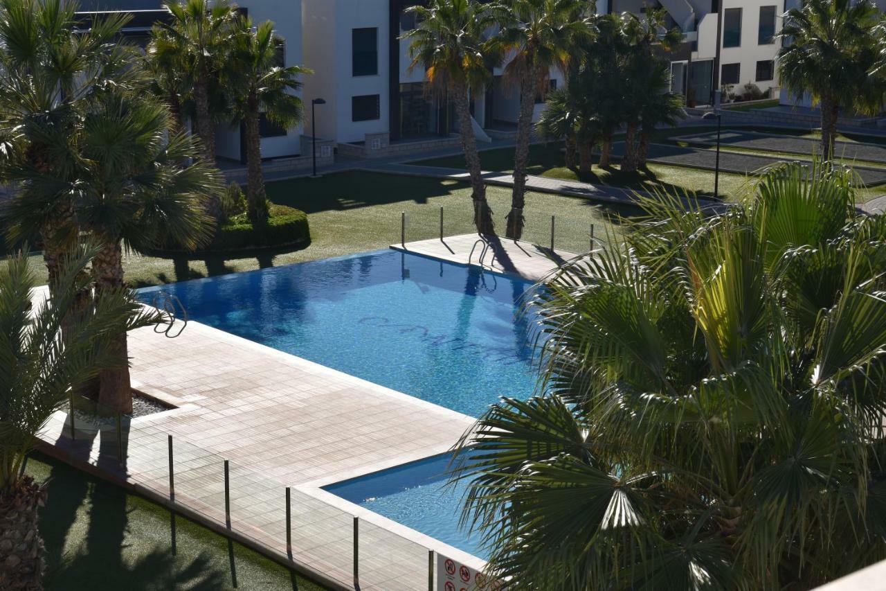 Penthouse Oasis Beach II La Zenia Apartamento Dehesa de Campoamor  Exterior foto